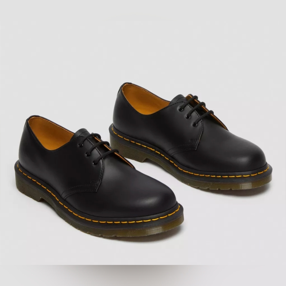 Dr. Martens 1461 Smooth Leather 3 Eye Tie Laces Oxford Black 7